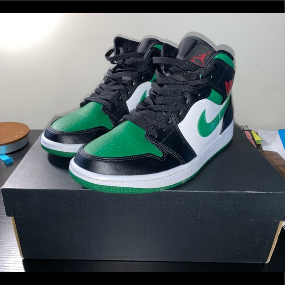 Jordan 1 Green toe - Picture 2 of 3